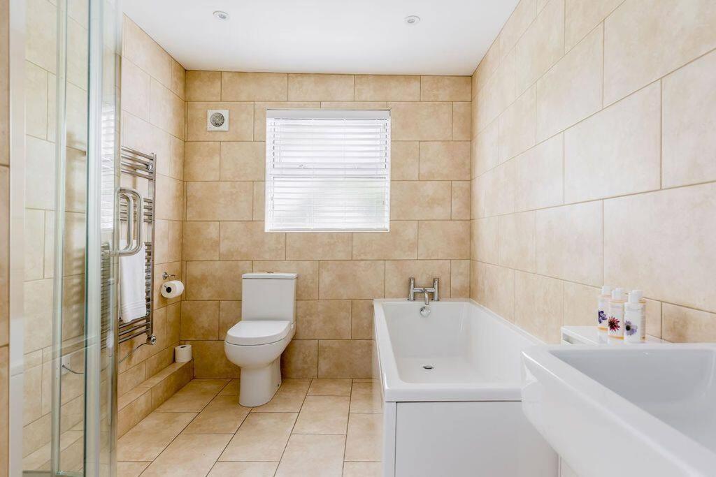 Cove Apartment